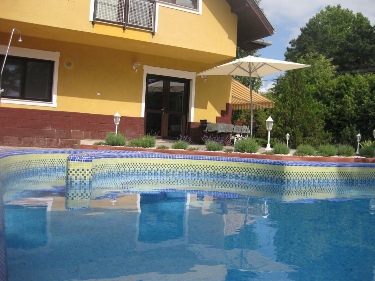 Schieszl Apartments Zamardi 2 Экстерьер фото